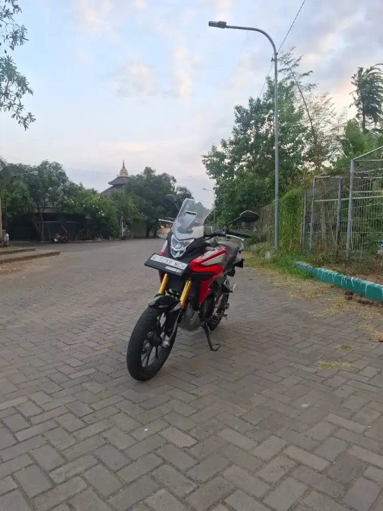 HONDA CB150X 2025