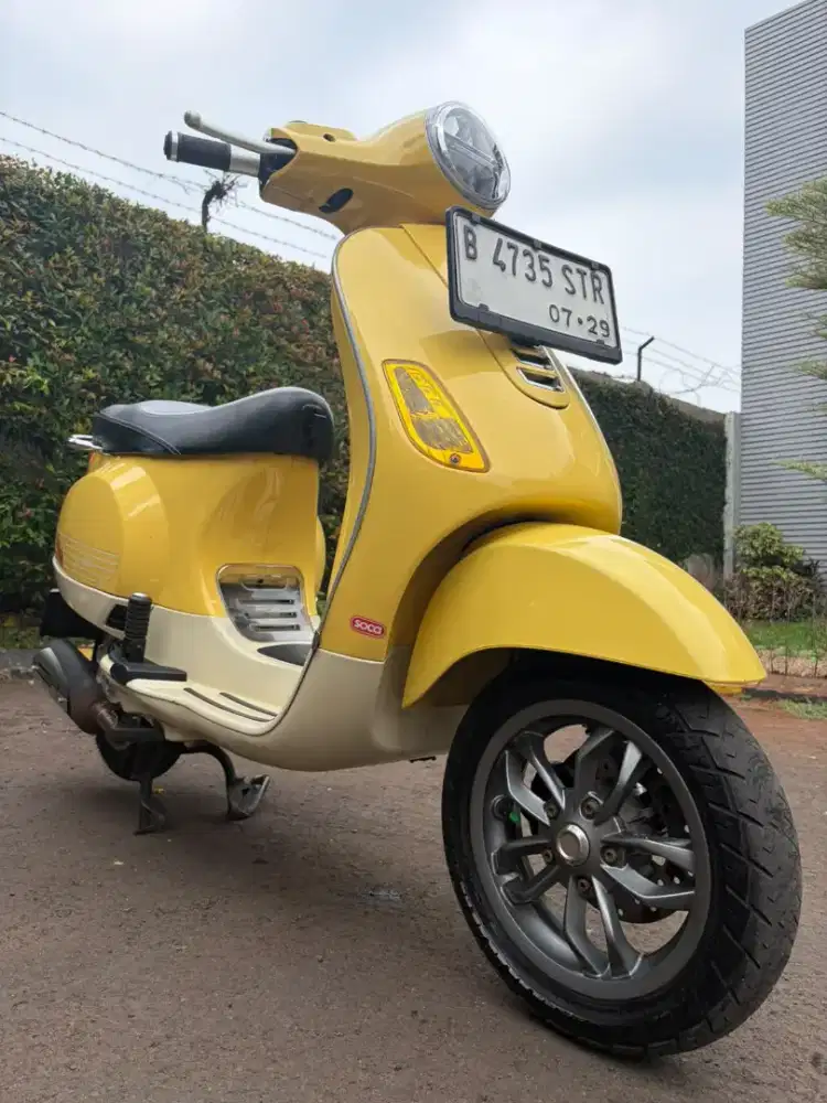 For Sale Piaggio Vespa LX 125