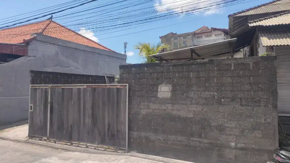 Tanah kecil langkah 100 m2 sudah tembok di Jl Monang Maning