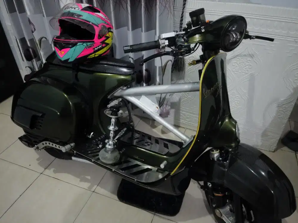 vespa super 66 racing look