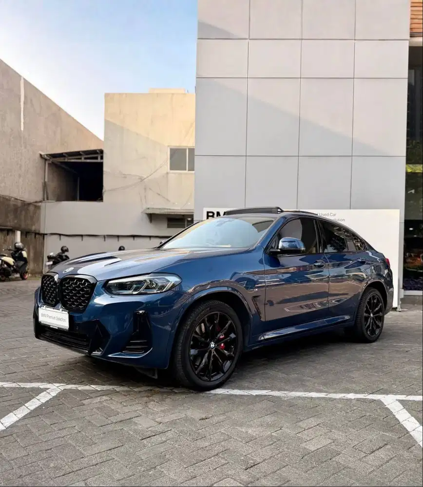 BMW X4 MSport XDrive 3.0 Phytonic Blue on Black 2024 KM 12.000 Rare