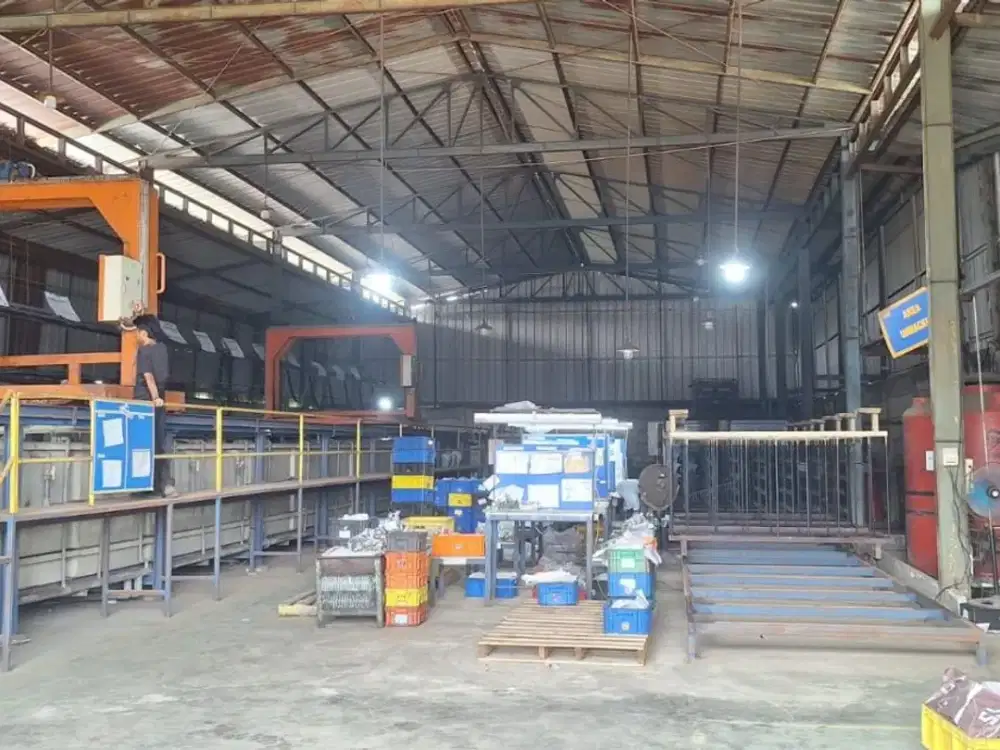 Di sewakan Gudang setu Bekasi