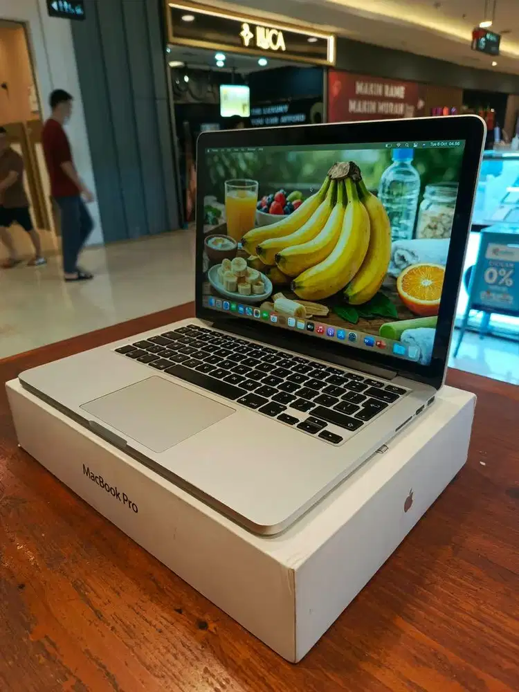 MacBook Pro Retina 13 inch Early 2015 (8/500)