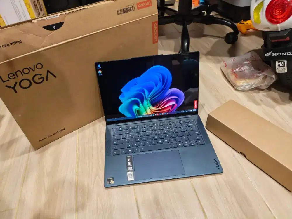 LENOVO SLIM7 14Q8X9