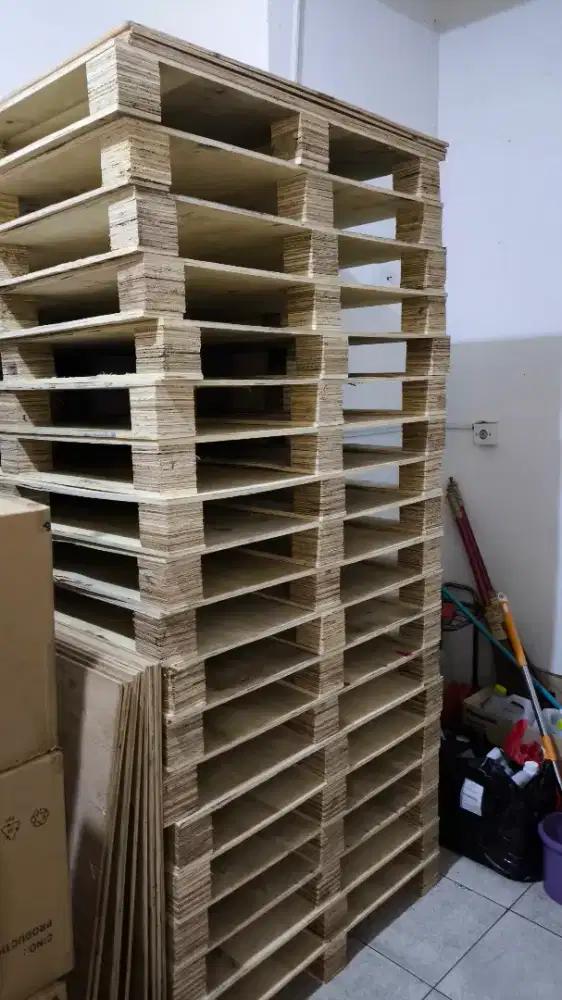 Dijual pallet bekas