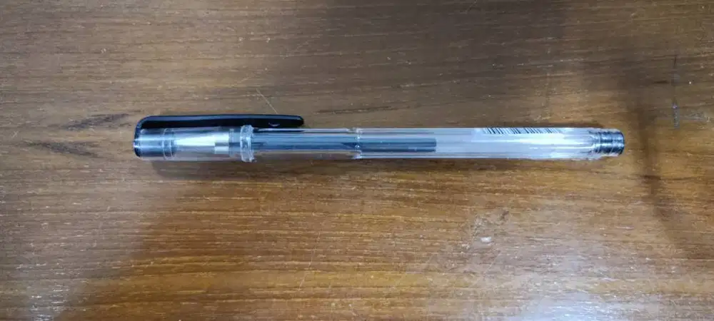 Pulpen Deli 0.5