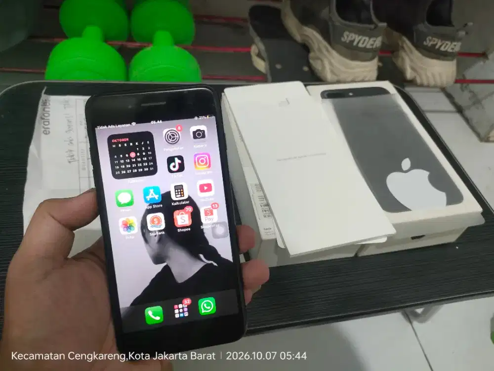 iPhone 7 Plus Ibox 128gb . Pemakaian tangan pertama dari Baru