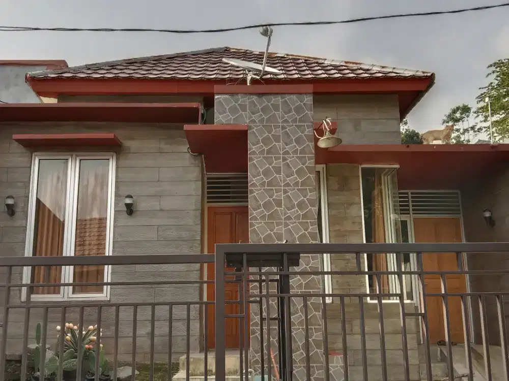 Di jual cepat 1 unit rumah