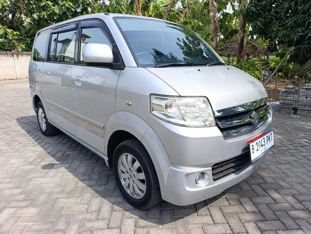Dijual Suzuki APV GX 2011 di Madiun