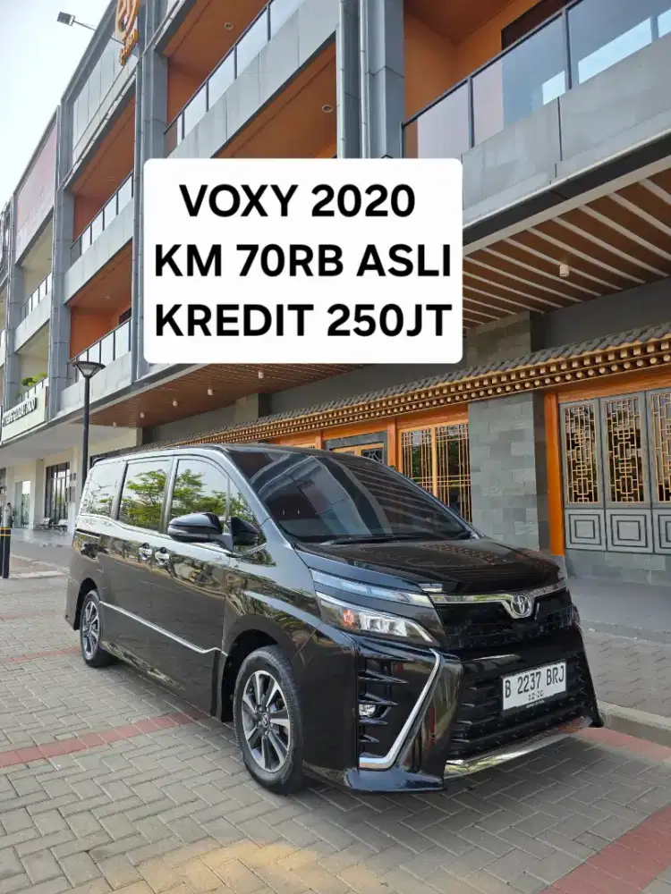 Km 70rb Asli Toyota Voxy 2020