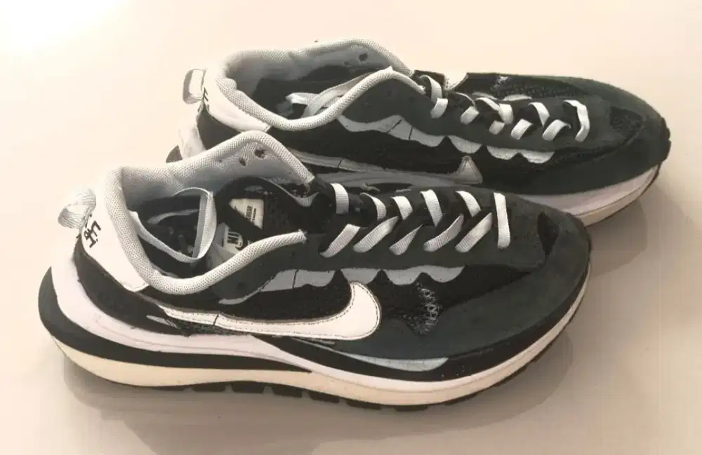 Sepatu Nike Sacai 40