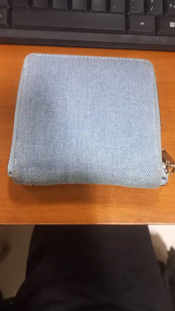 Dijual Dompet Bekas Model Denim