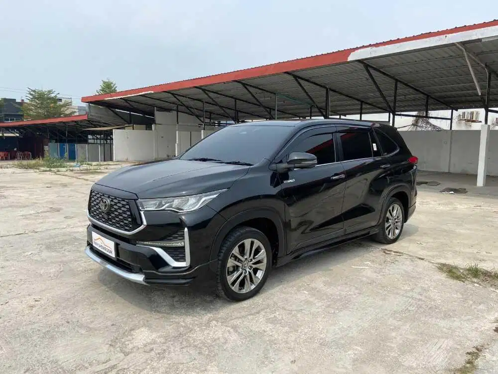 TOYOTA INNOVA ZENIX Q HYBRID 2023