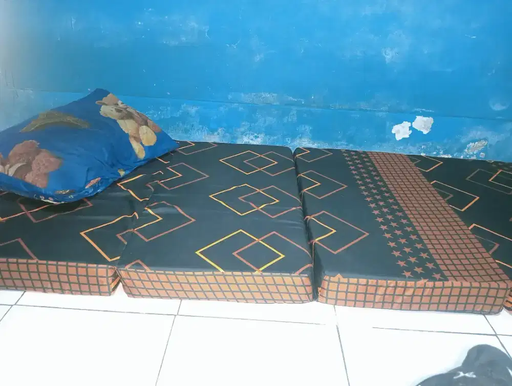 Kasur Lipat tebaL