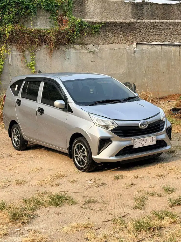sigra X deluxe manual mt 2022 km low