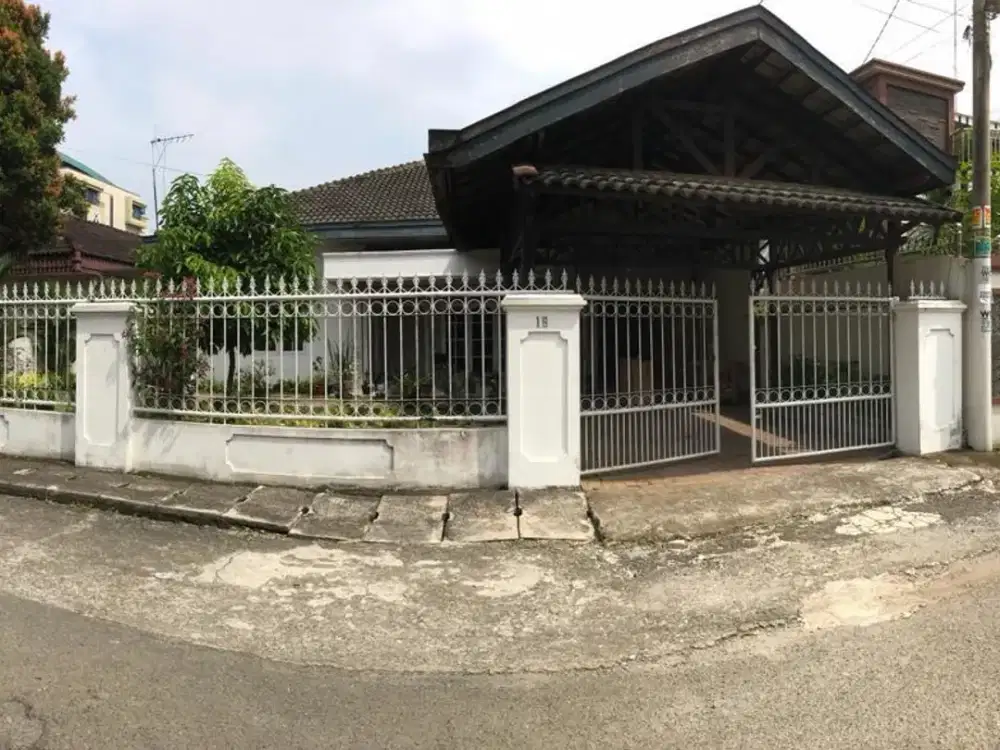 DIJUAL RUMAH SEKITAR JALAN STM