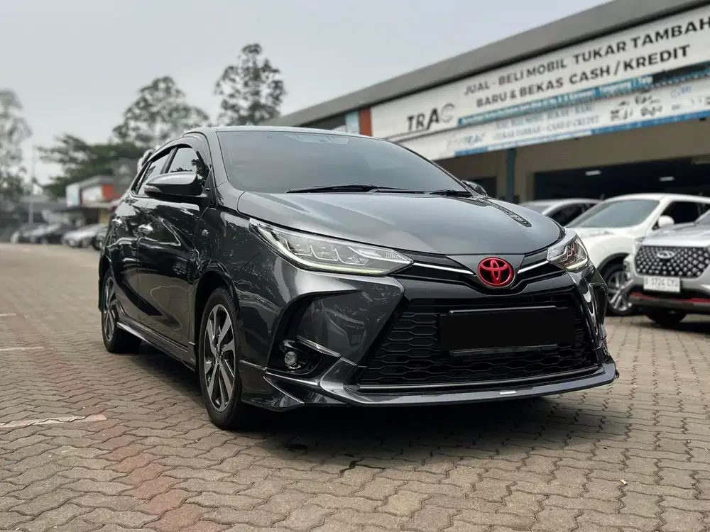 DP 10JT // 2021 TOYOTA YARIS GR 1.5 AT