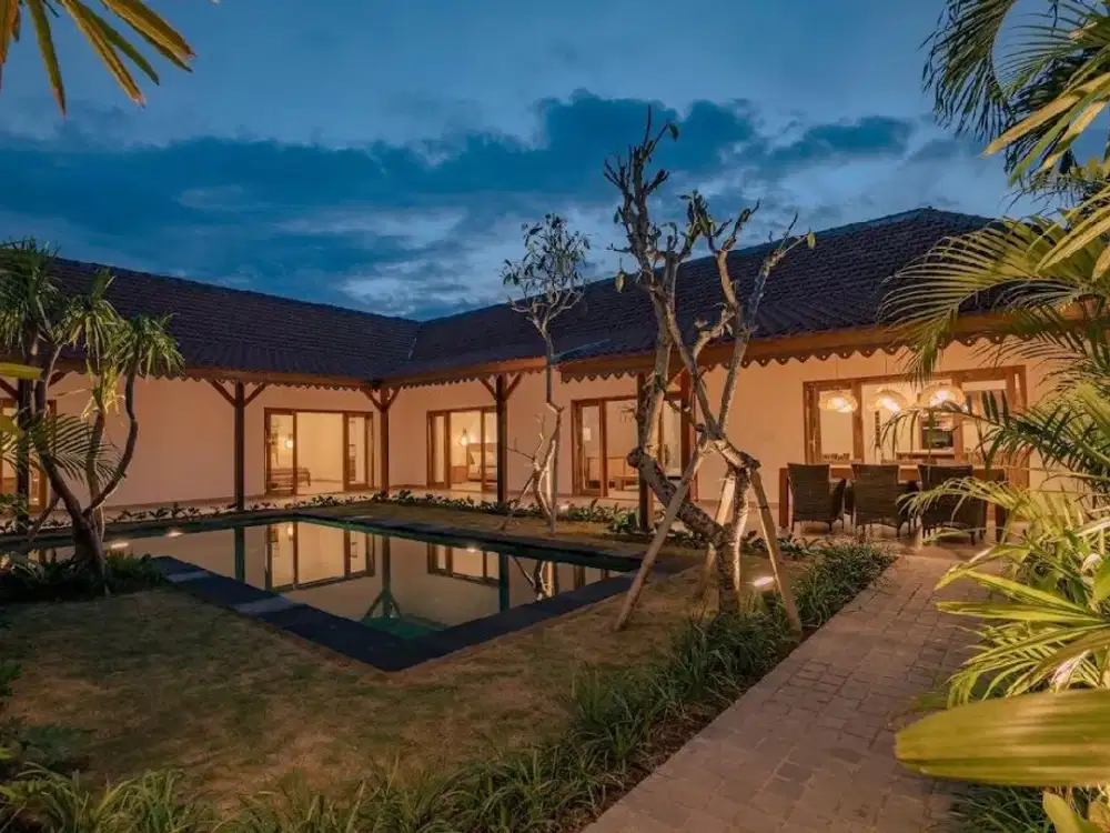 Leasehold - Premium 3-Bedroom Tropical Villa with Spacious Private Pool in Munggu Seseh, Canggu, Bali