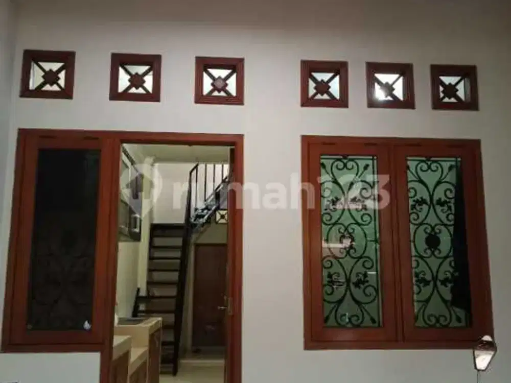 Dijual Rumah Meruya Ilir Harga Murah