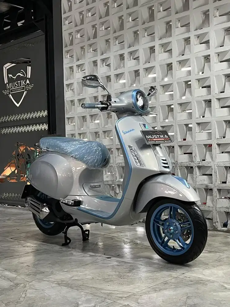 Terbaru !!Vespa Primavera S 150 th 2026 nik 2025 - Ayu Mustika