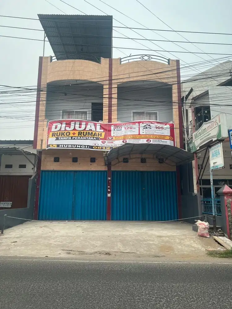 Dijual 2 Ruko + 1 Rumah