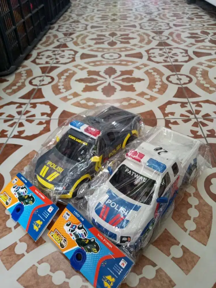 mainan anak mobil polisi rkc