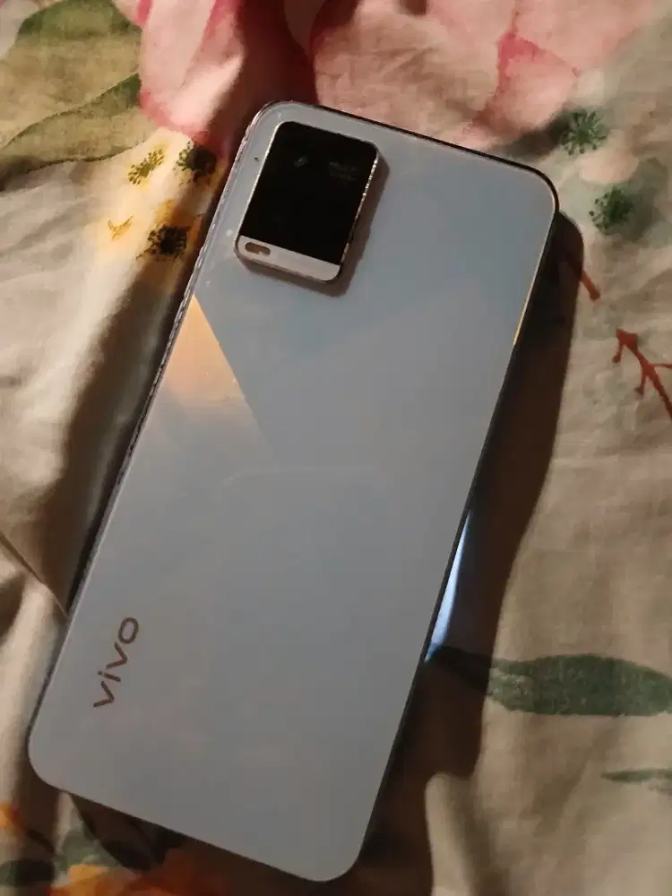 Vivo Y21 4/64 biru