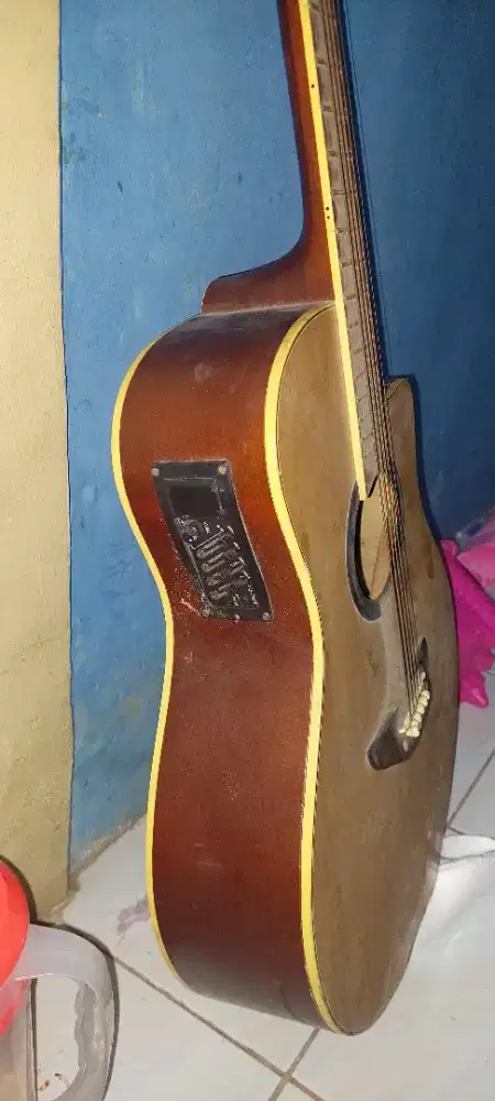 Gitar yamaha nego