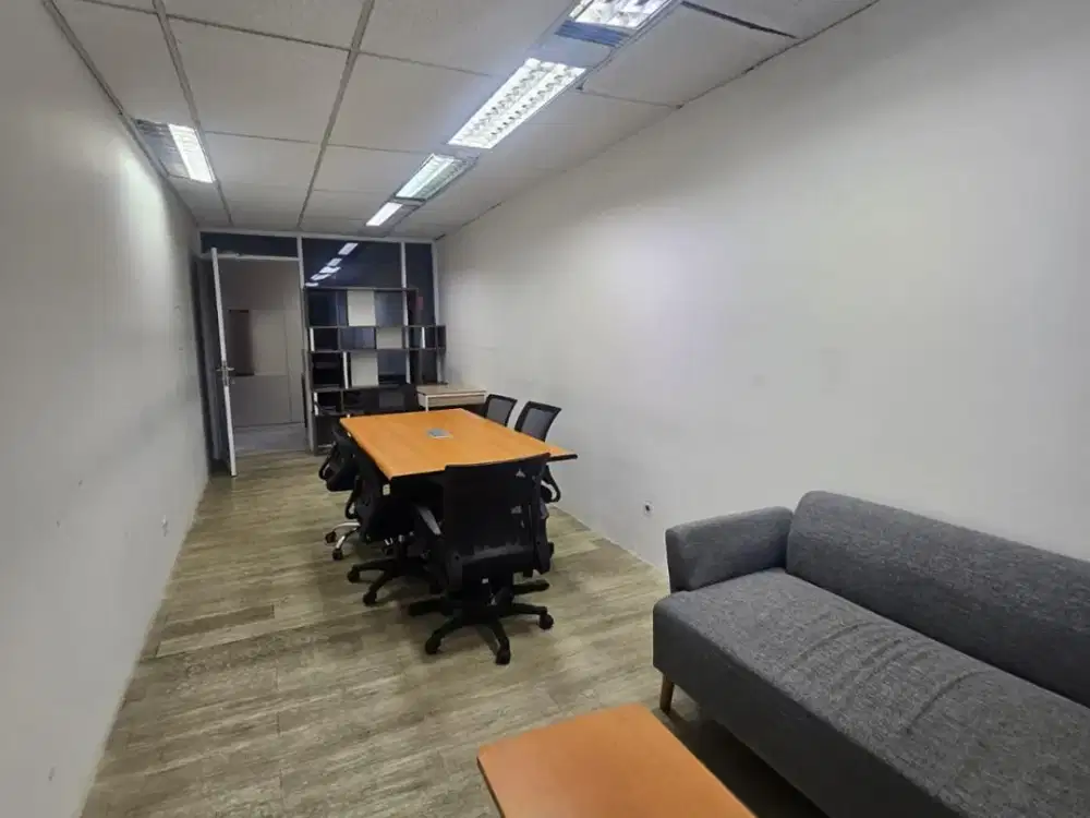 Office Space Furnished di Setiabudi 2 – Lokasi Strategis & Akses Transportasi Mudah!