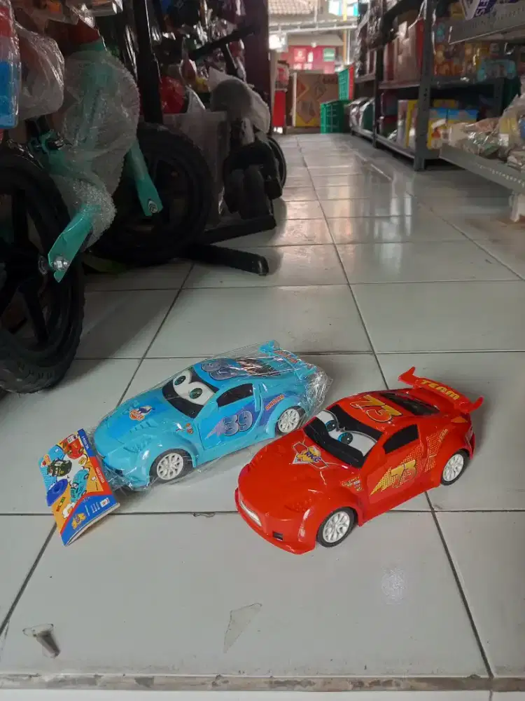 Mainan Anak Mobil Cartoon Cars
