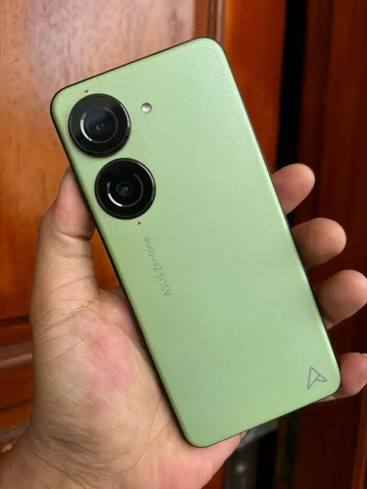 Asus Zenfone 10 rare item