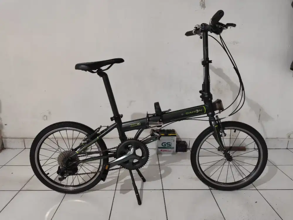 Sepeda Lipat Dahon Speed d9