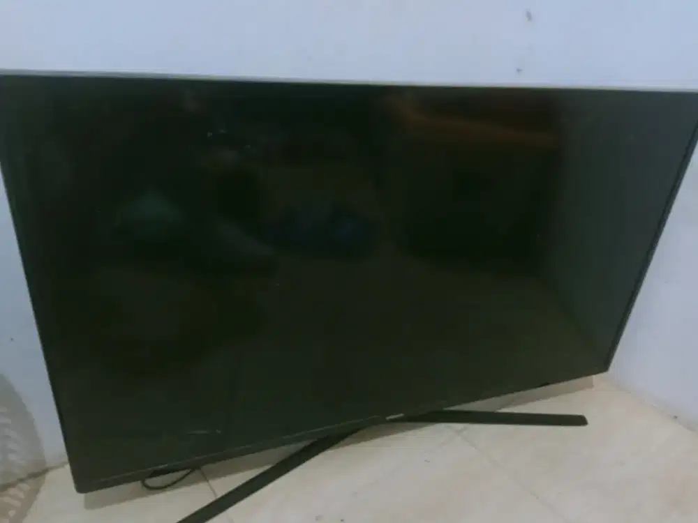 TV LED SAMSUNG 41 INCI