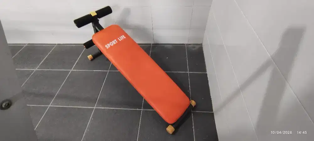 Alat bantu sit-up