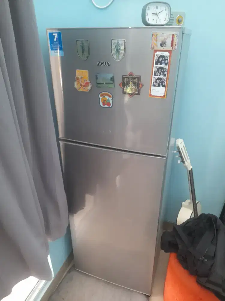 KULKAS AQUA 2 PINTU 220 LITER
