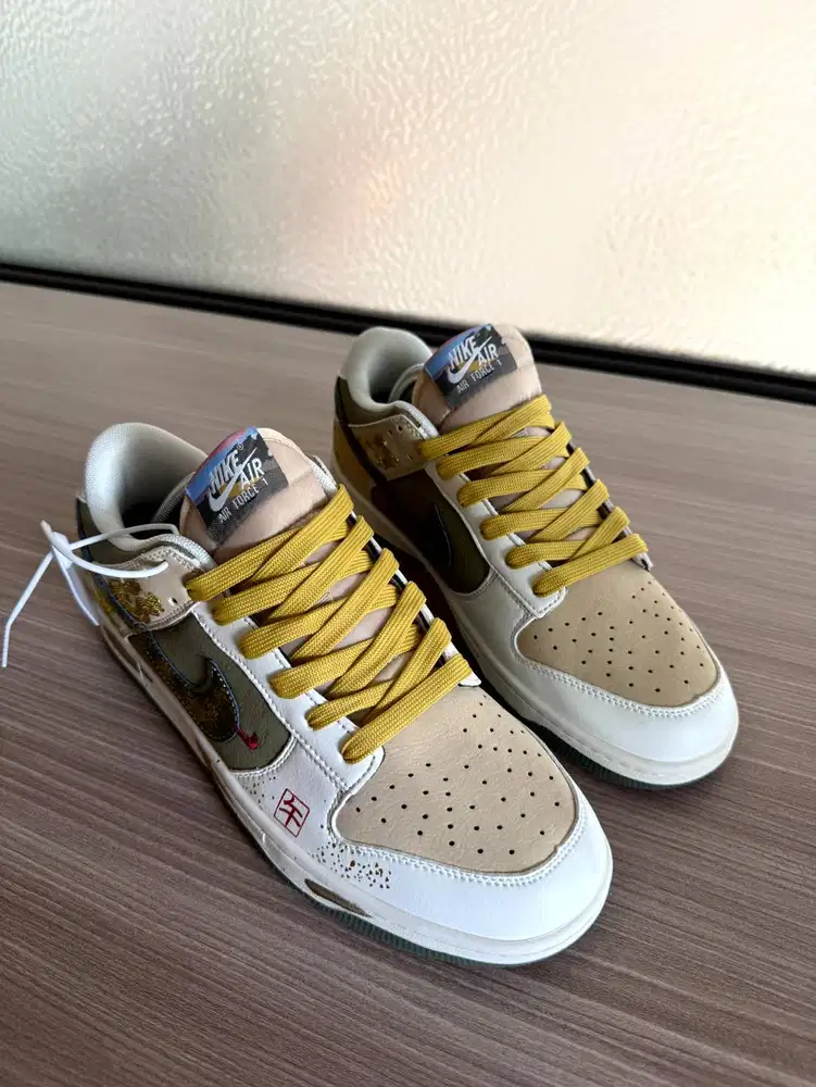 Sepatu Nike Dunk Low / Air Force 1 Special Edition - Size 29 Cm