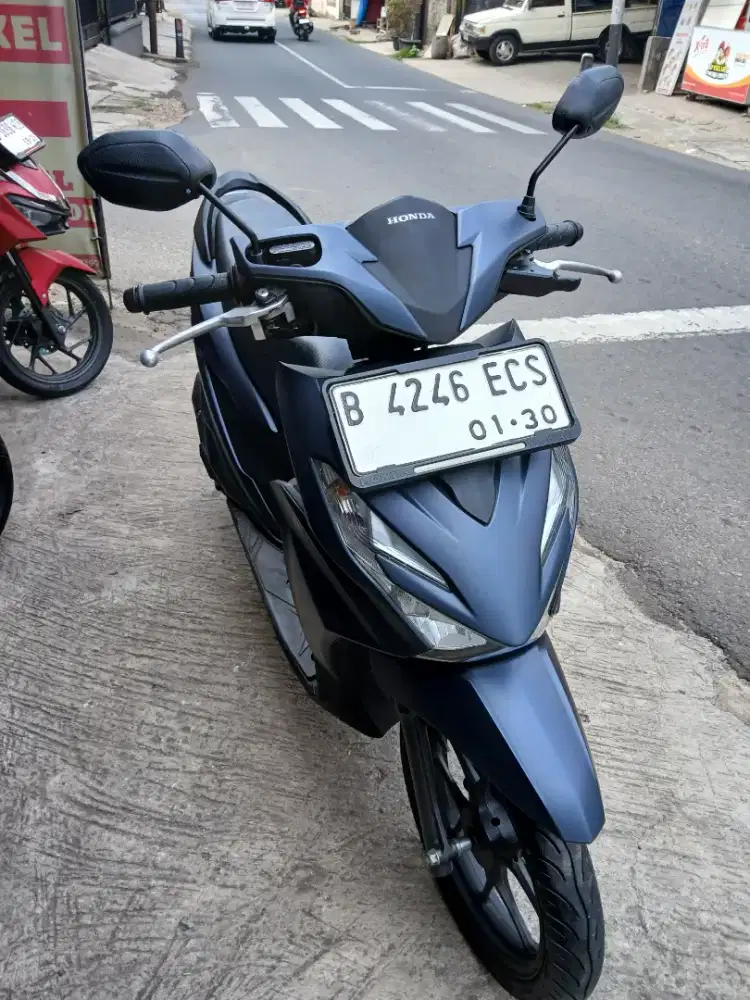 BEAT DELUXE SMARTKEY KREDIT DP 1JUTA