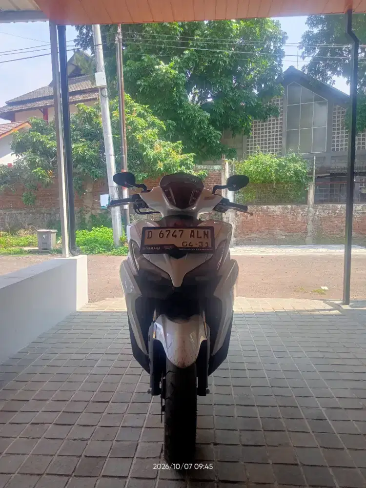 Yamaha Aerox Alpha Cyber City ABS