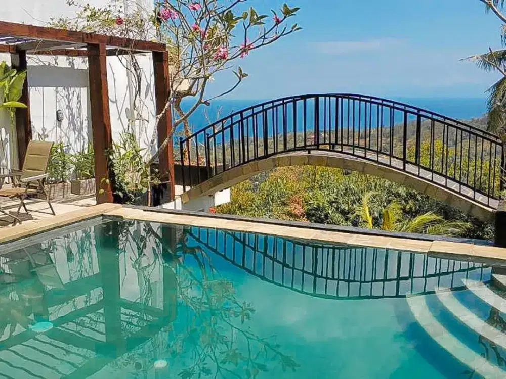 DIJUAL VILLA VIEW LAUT & KOTA MATARAM, DAERAH BATULAYAR, SENGGIGI