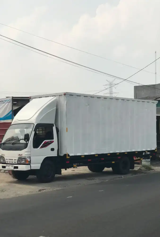 Isuzu elf nkr55 ps100 double ban 6 bok 28 kubik 2011