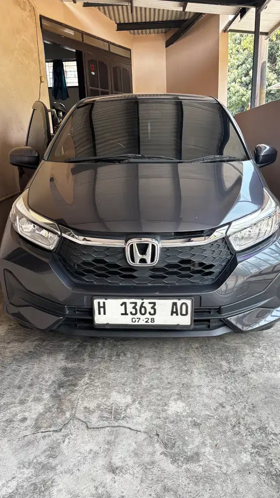ISTIMEWA, SUPER // HONDA BRIO 2023 CVT – GREY METEOR METALIC