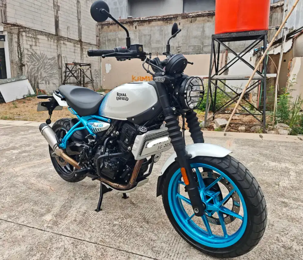 Bs Krdit/TT Royal Enfield Guerilla 450 Brava Blue mdif 20jt+ Himalayan