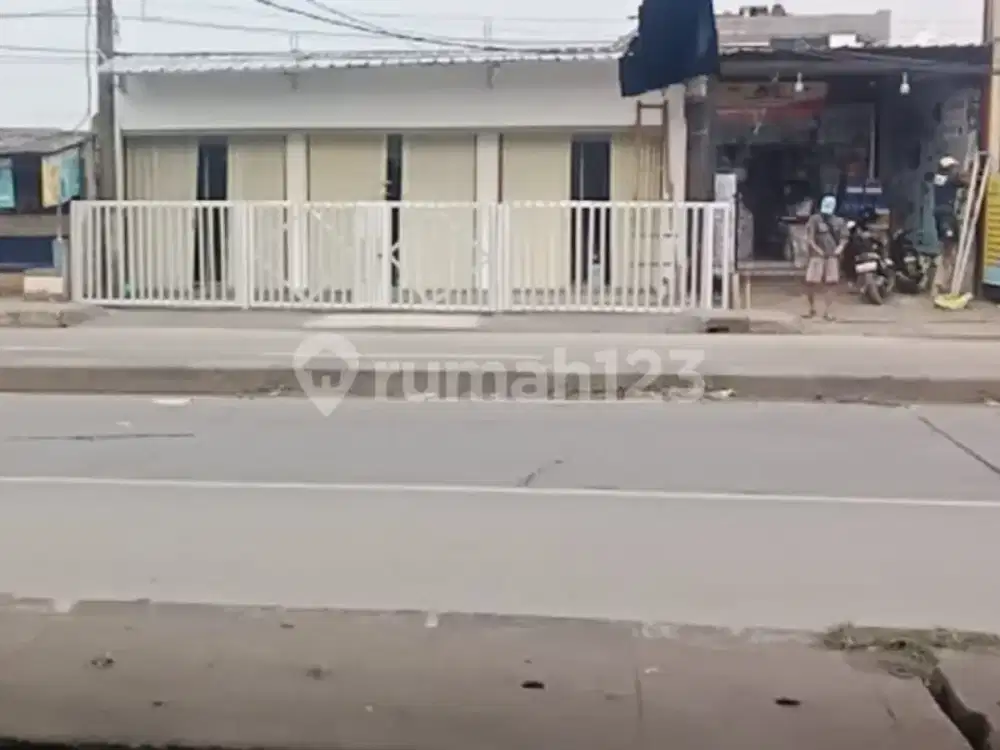 Di Jual Tempat Usaha pinggir Jalan Raya Serang baru selesai renov