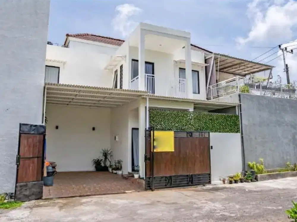 Rumah Jual 2 Lantai di Ungasan Dekat GWK dan Uluwatu Area