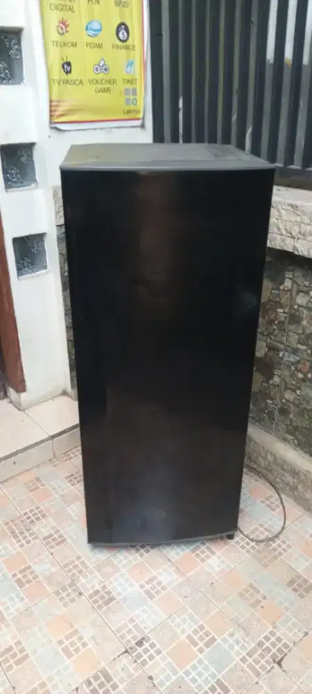 Jual freeze 1 pintu Lg 6 rak beku normal