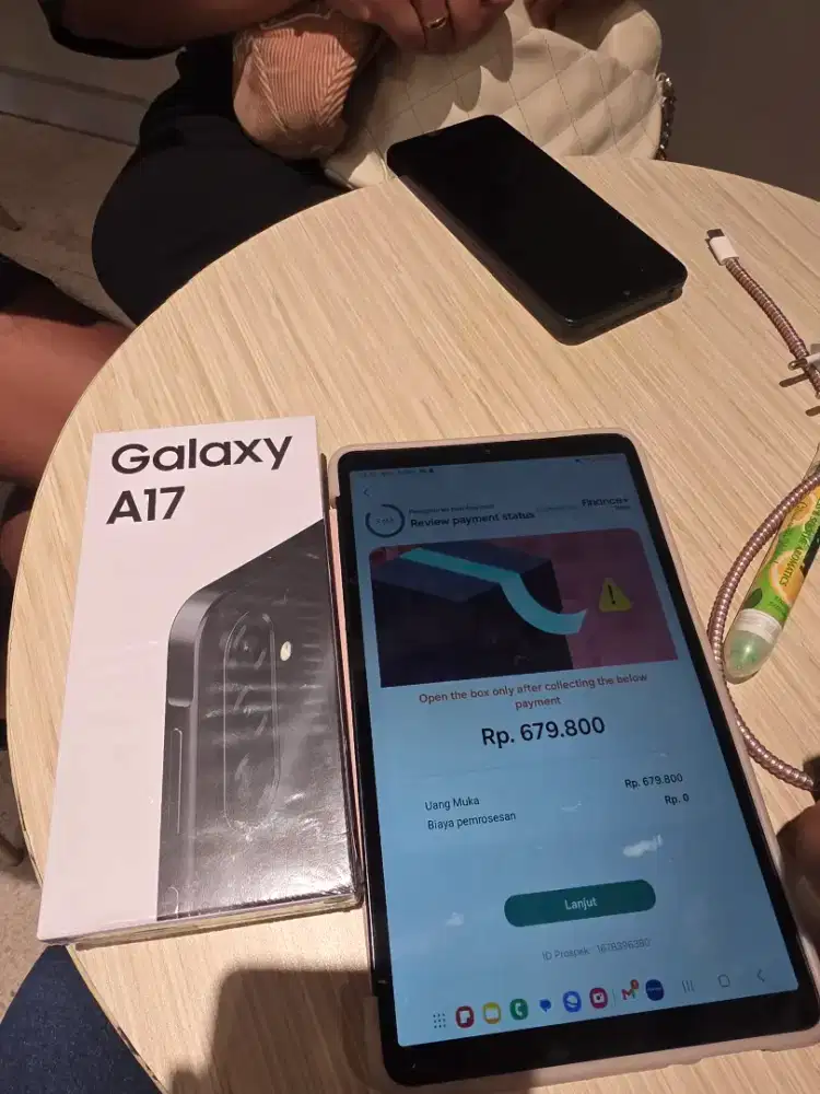 Samsung galaxy A17