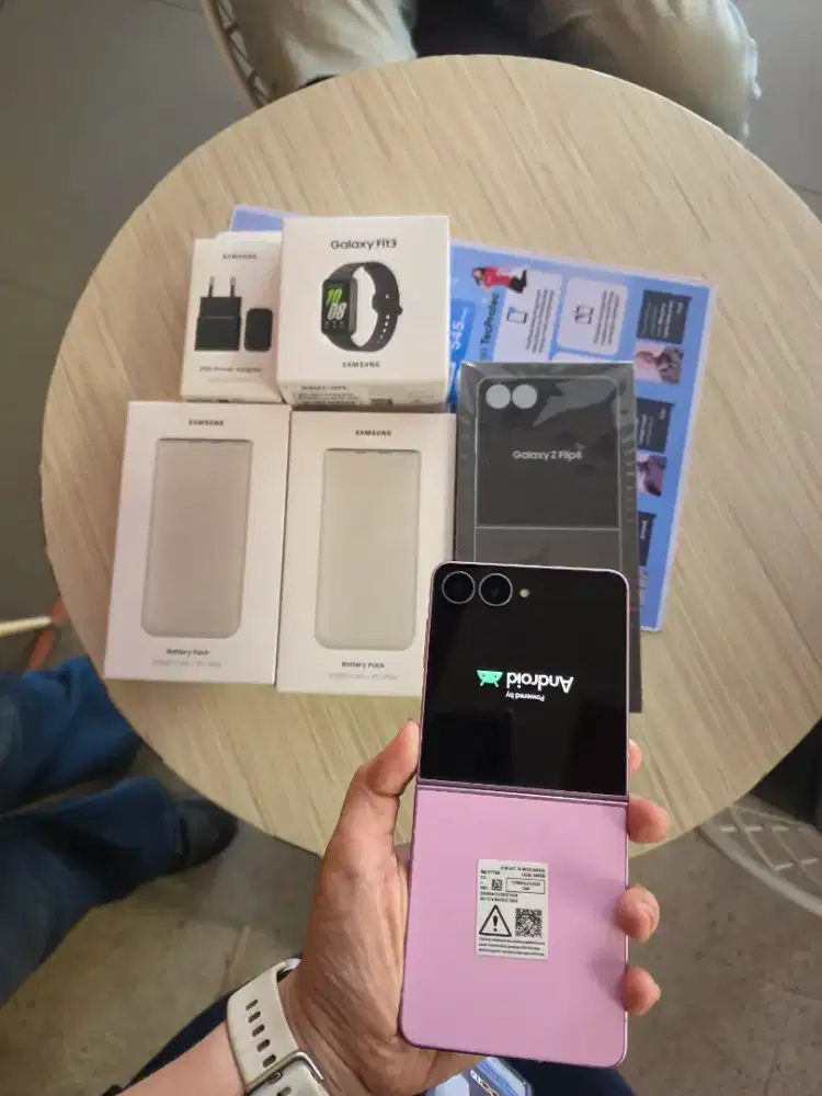 Samsung valaxy z flip8