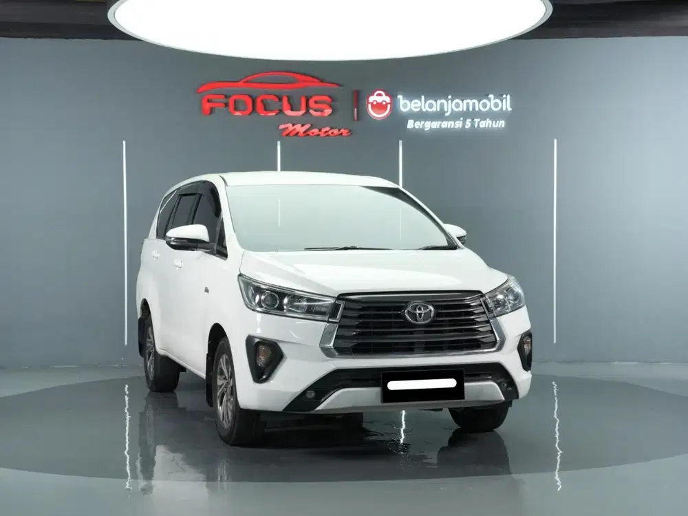Toyota kijang innova v bensin 2021 putih pajak panjang