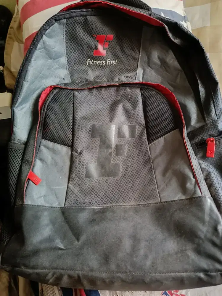 Dijual Tas Ransel muatan banyak siap pakai.