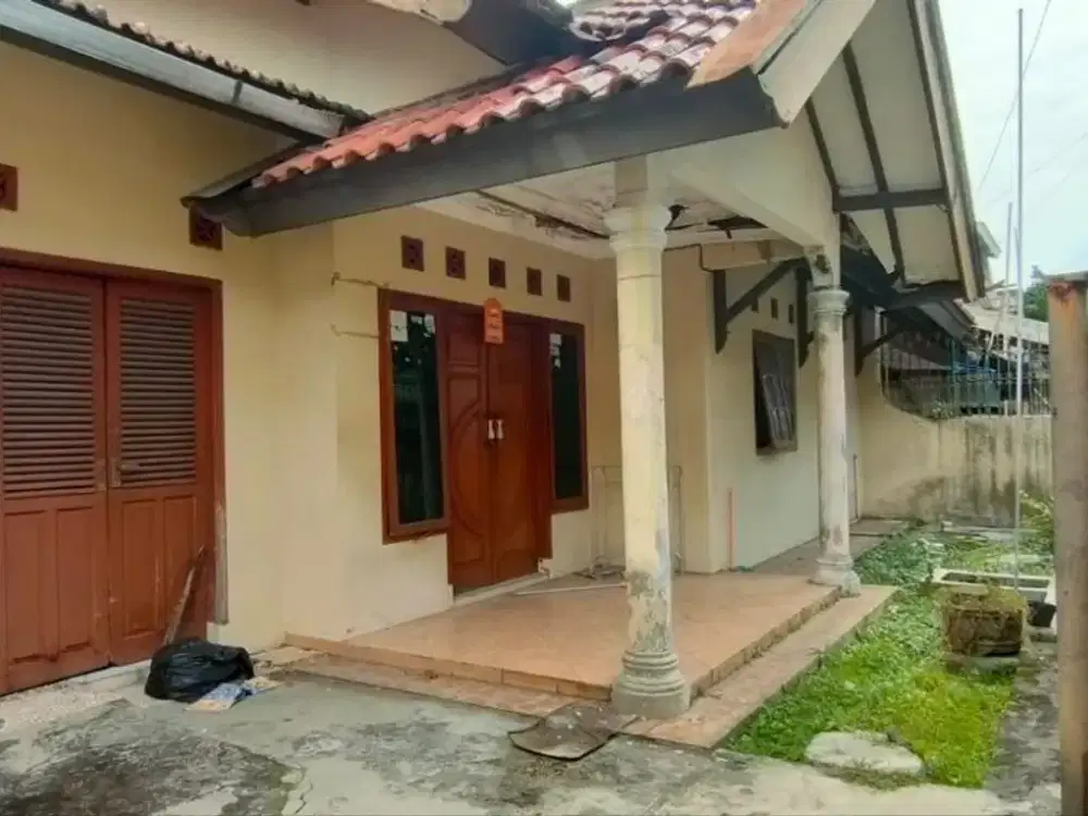 Rumah Lama Terawat Harga Hitung Tanah Di Sayap BKR Bandung